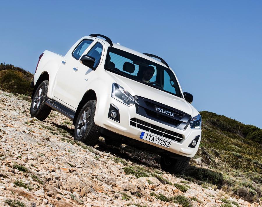  Isuzu D-Max Double Cab 2017 года  (WW) (фото 5 из 13)